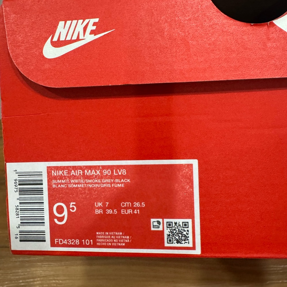 Nike Women's Air Max 90 Lv8 'Infrared’ Womens 9.5 - Picture 9 of 9